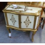 A MODERN FRENCH STYLE PAINTED SUITE OF LOUNGE FURNITURE INCLUDING; A SERPENTINE FRONTED CHEST OF TWO