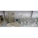 LARGE QUANTITY OF GLASSWARES TO INCLUDE; DECANTER AND STOPPER, AMETHYST CONICAL COLOURED DRINKING