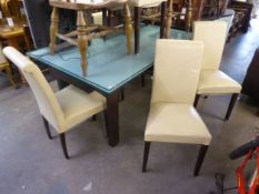 A CALLIGARIS GLASS TOP EXTENDING DINING TABLE AND SIX CREAM LEATHER CHAIRS (7)