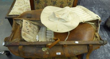 VINTAGE SET OF CRICKET PADS, IN BROWN LEATHER HOLDALL