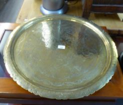 EASTERN OPEN SPIRAL TWIST COLUMN TABLE, WITH CIRCULAR BRASS TOP