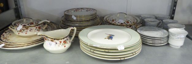 PART DINNER SERVICE 'REGAL POTTERY' XX3233 TO INCLUDE; DINNER, SIDE PLATES, SERVING PLATE, TWO