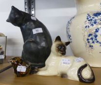 ROYAL DOULTON CHINA RECLINING SIAMESE CAT, NO 1558 AND SUNDRY ORNAMENTS TO INCLUDE; OTHER CAT