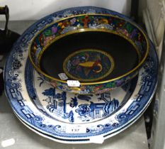 LOSOL WARE CERAMIC CHINESE BORDER PATTERN FRUIT BOWL AND TWO MODERN WILLOW PATTERN ASHETS