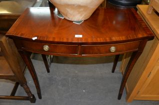 GEORGIAN STYLE MAHOGANY SIDE TABLE, WITH TWO SHORT DRAWERS