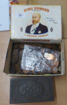 A LARGE QUANTITY OF PRE-WAR COPPER ONE PENNY AND HALF PENNY COINS, PRINCIPALLY GEORGE V AND EARLIER,