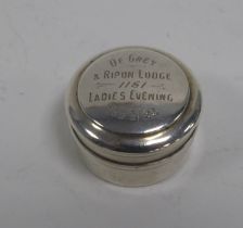 SILVER SMALL CIRCULAR PILL BOX WITH MASONIC INSCRIPTION, the pull-off lid, engraved 'De-Grey & Ripon