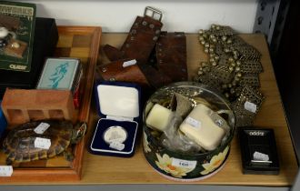 A BROAD FILIGREE BRACELET, A FILIGREE BROOCH AND A SMALL AMOUNT OF COSTUME JEWELLERY. TOGETHER