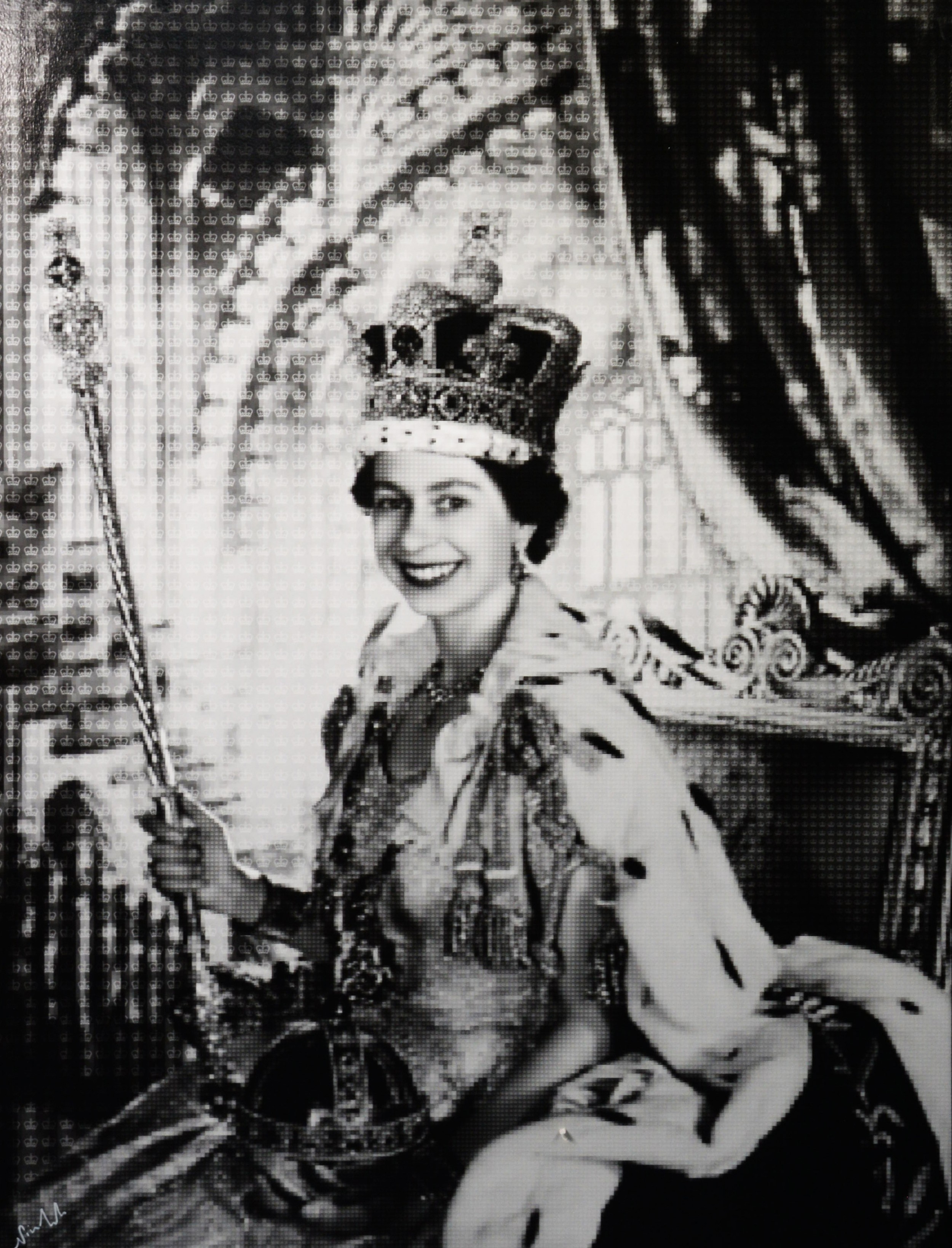 NICK HOLDSWORTH (MODERN) BLACK AND WHITE MIXED DIGITAL MEDIA PRINT ‘Queen Elizabeth II’ Signed,