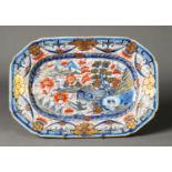 NINETEENTH CENTURY CHINESE IMARI PORCELAIN SMALL MEAT PLATE, of canted oblong form, painted with