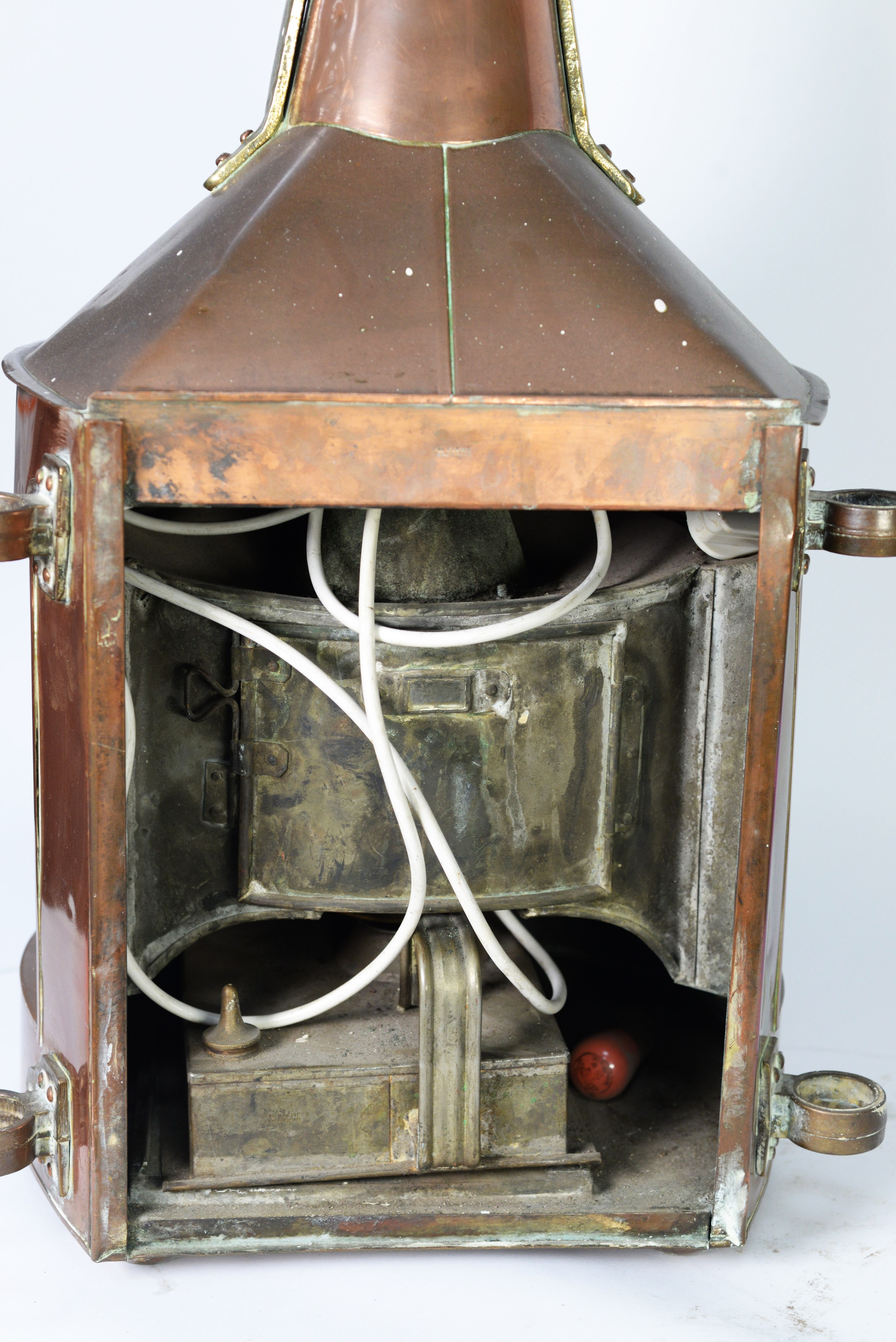 MARITIME INTEREST: three 20th century copper mast lamps, including a central lamp, port side lamp, - Image 8 of 8
