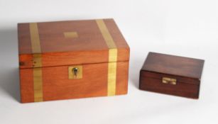 EARLY 20th CENTURY MAHOGANY AND BRASS BOUND PORTABLE WRITING BOX, the interior with a glass