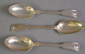 SET OF THREE LATE VICTORIAN FIGURE THREAD AND SHELL PATTERN SILVER DESSERT SPOONS BY GEORGE