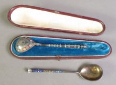 BOXED RUSSIAN SILVER COLOURED METAL (88 MARK) AND CLOISONNÉ ENAMELLED SPOON, with tear shaped