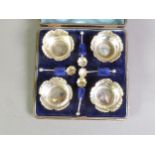 CASED SET OF FOUR LATE VICTORIAN OPEN SALTS AND SPOONS, Birmingham 1891, 1.33ozt, in a blue plush