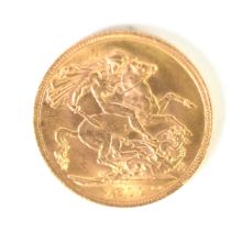 GEORGE V (1911) GOLD SOVEREIGN (EF)