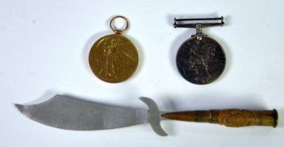 TWO WORLD WAR I SERVICE MEDALS AWARDED TO 14672 PTE F. HINCHLIFFE, LAN. FUS (Lancashire Fusiliers)