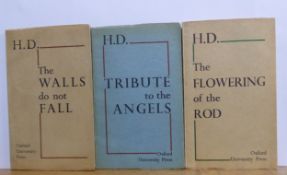 Hilda Doolittle - The Walls do not Fall, pub OUP, 1944, bound limp card wraps. Hilda Doolittle -