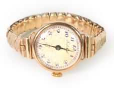 LADY'S FEDERAL, SWISS, 9ct GOLD CASED WRISTWATCH, with 15 jewels movement, silvered circular