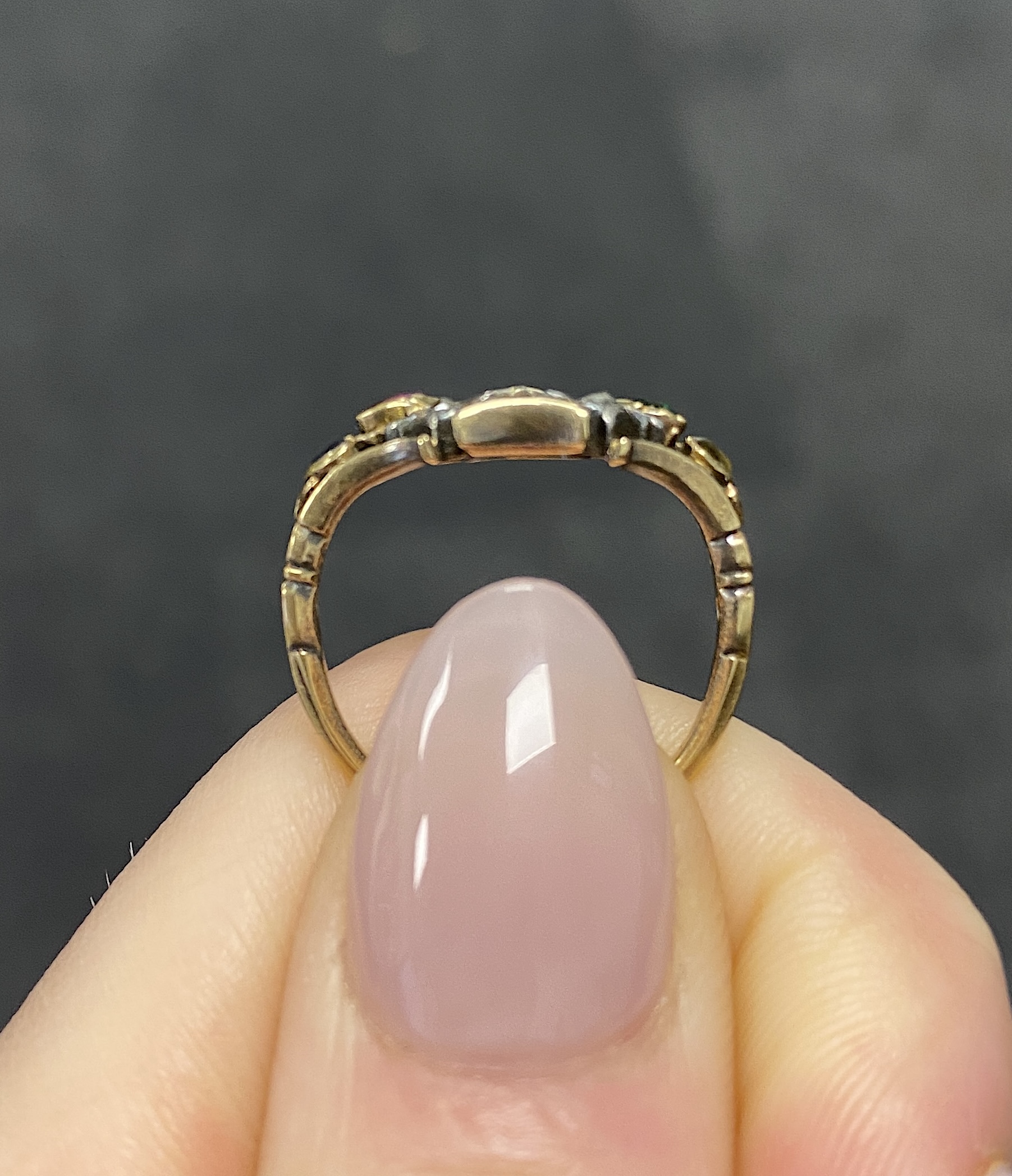 An 18th century gem-set giardinetto ring - Image 5 of 6