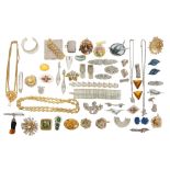A collection of mostly mid 20th century costume jewellery