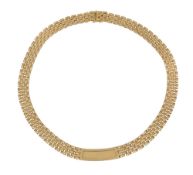 A continental flat flexible link necklace