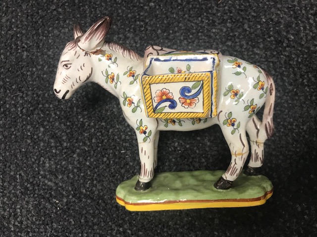 A cat jug and a donkey table salt - Image 4 of 5