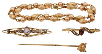 A collection of assorted gold jewellery