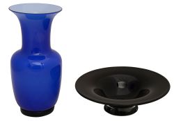 A Venini glass vase and a bowl (2)