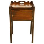 George III mahogany pot cupboard