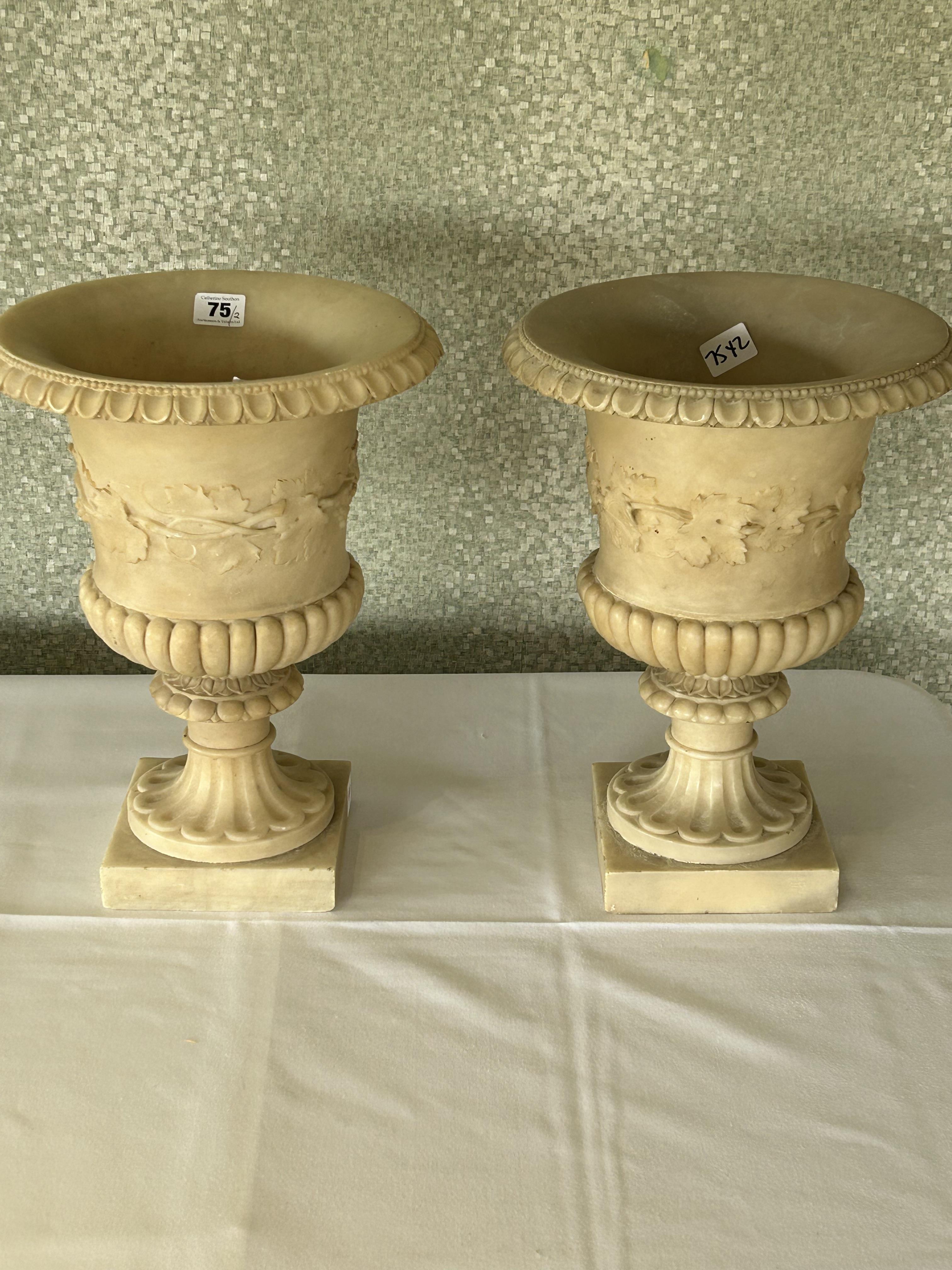 A pair of large 19th century Italian Grand Tour alabaster urns - Image 2 of 5