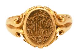 A 18ct gold signet ring