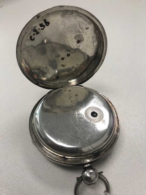 A Victorian silver open faced pocket watch - Image 3 of 3