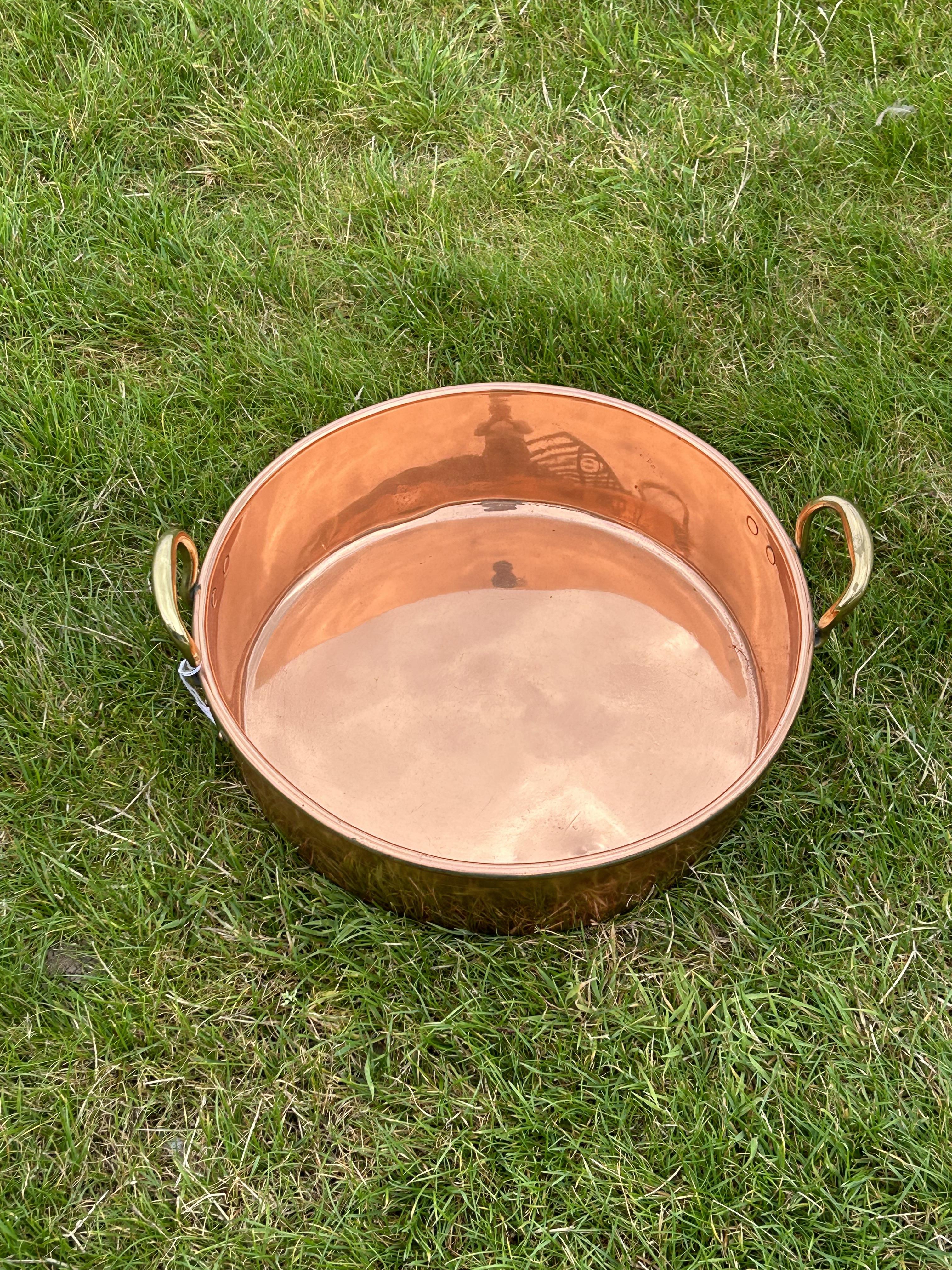 A large Victorian copper jam pan - Image 2 of 4