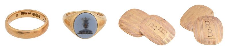 An 18ct gold hardstone signet ring, 18ct band and a pair of cufflinks