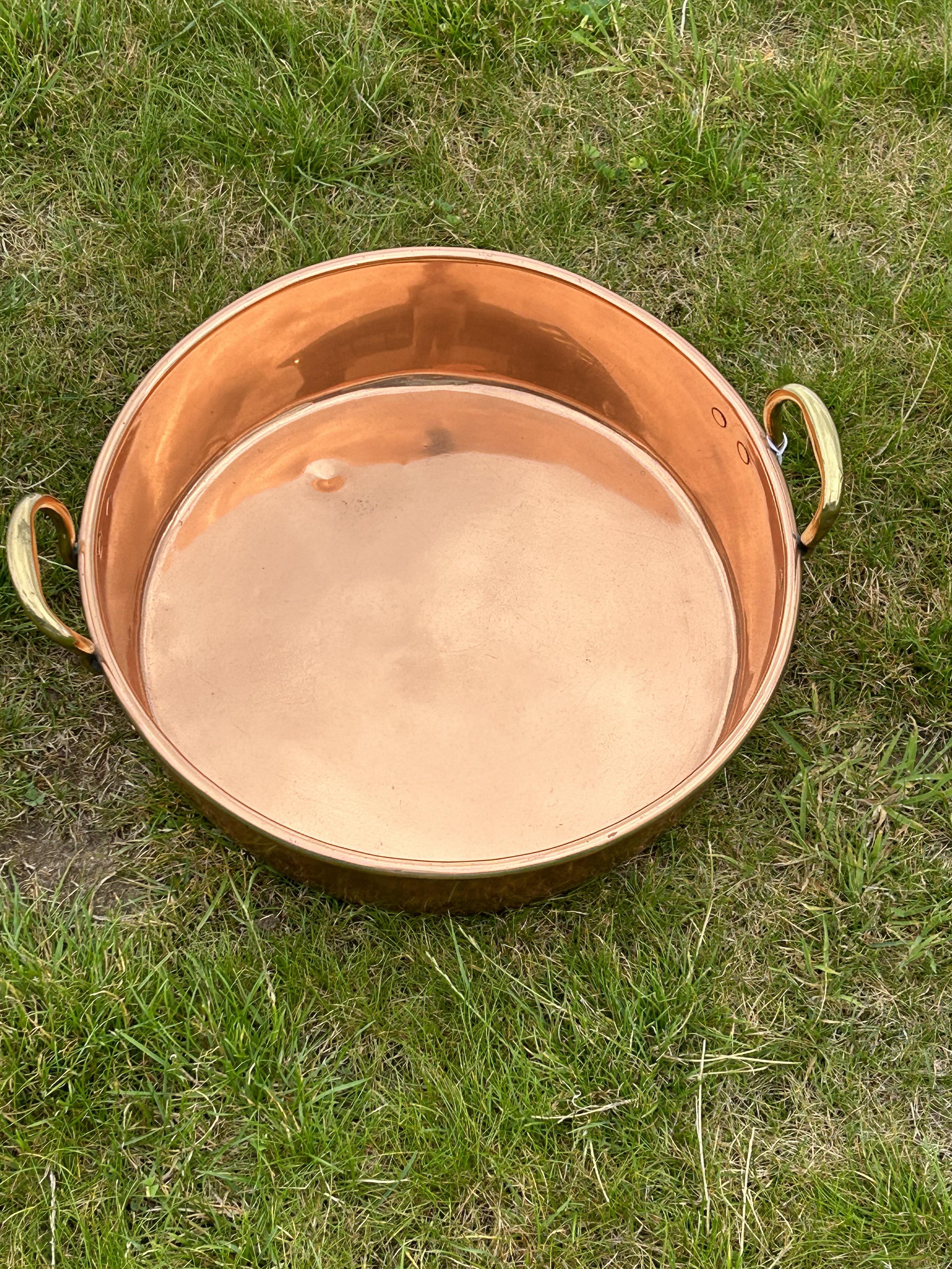 A large Victorian copper jam pan - Image 3 of 4