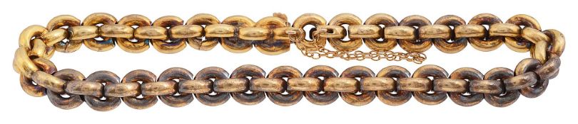 A Victorian gold cable link bracelet
