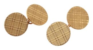 A pair 9ct gold cufflinks