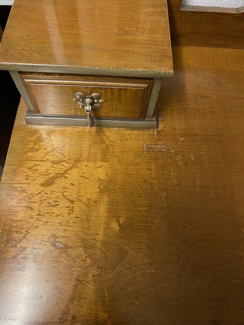 Shapland & Petter, Barnstaple, a kneehole dressing table - Image 2 of 3