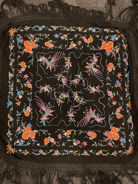 Two Chinese embroidered silk shawls - Image 5 of 6