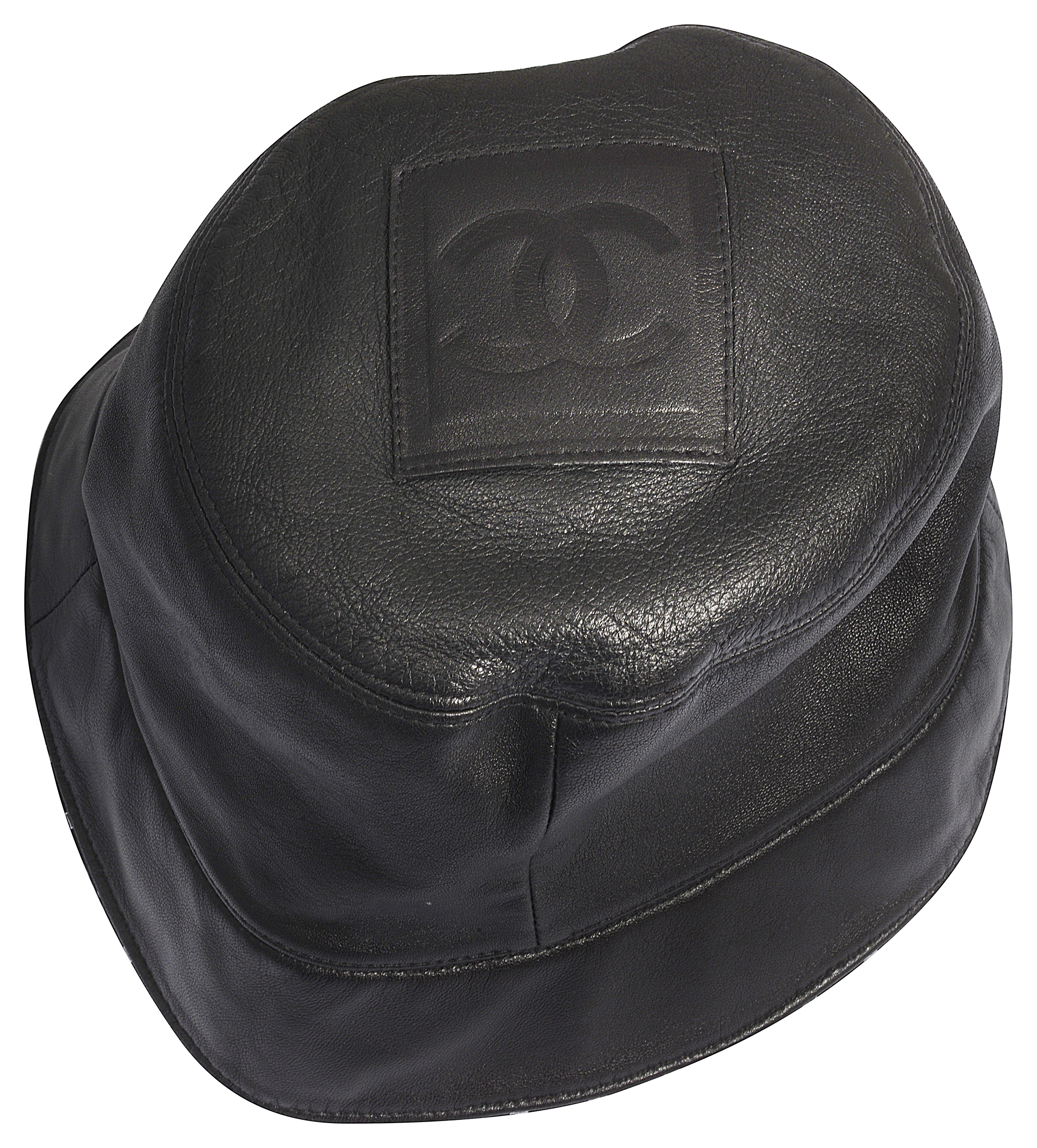 A Chanel black leather reversible CC logo hat - Image 3 of 3