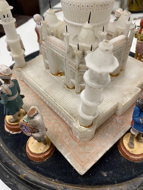 An Edwardian alabaster model of the Taj Mahal - Image 5 of 5