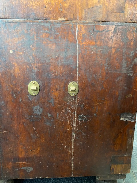 A Victorian mahogany military chest - Image 3 of 5