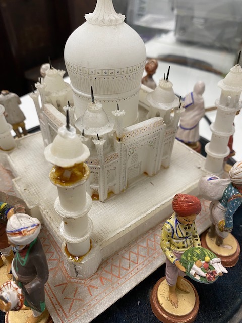 An Edwardian alabaster model of the Taj Mahal - Image 4 of 5