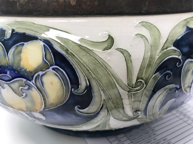 A Moorcroft Macintyre florian pattern salad bowl - Image 4 of 4