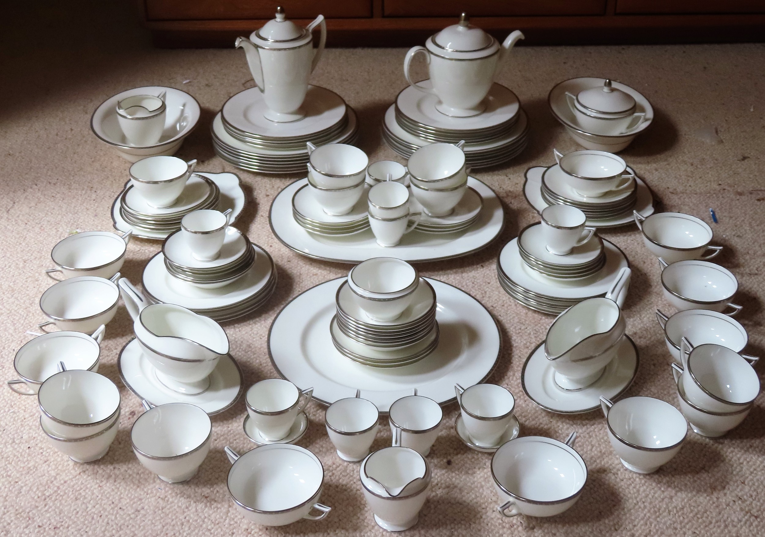 Large quantity of Minton Platinum Heritage dinnerware. App. 110+ pieces All appears in reasonable
