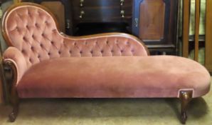 Victorian style mahogany framed and upholstered chaise longue. Approx. 85cms H x 153cms W x 65cms