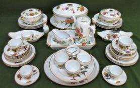 Quantity of Royal Worcester Evesham china, Approx. 40+ pieces all used and unchecked