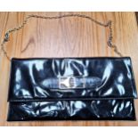 VINTAGE BLACK PATENT LEATHER CLUTCH BAG WITH CHAIN