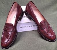 Boxed Manolo Blahnik Mens brown leather dress shoes, size 9 1/2